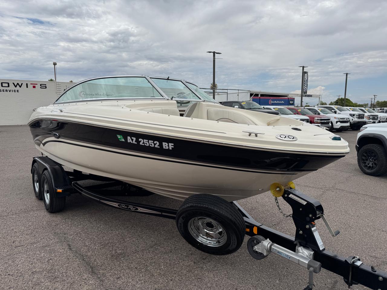 Sea Ray 200  2002