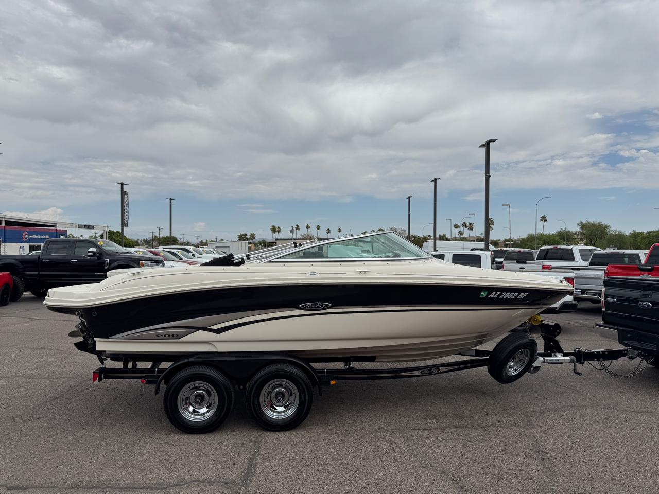 Sea Ray 200  2002