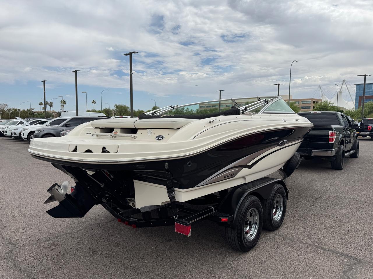 Sea Ray 200  2002