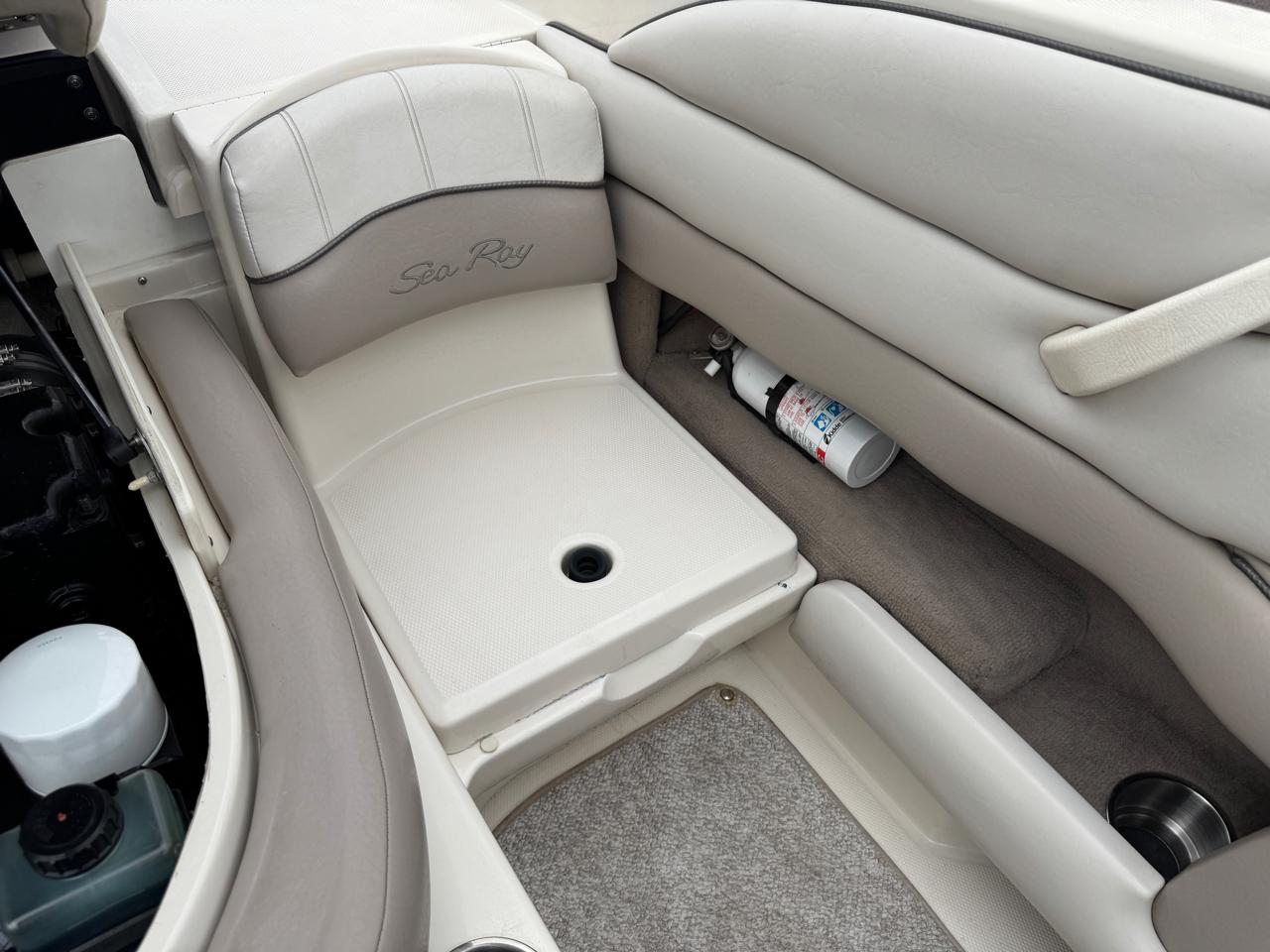 Sea Ray 200  2002
