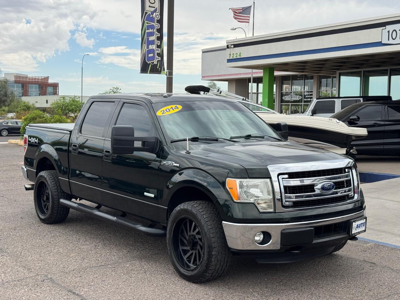 Ford F-150 4WD SuperCrew 145" XLT 2014
