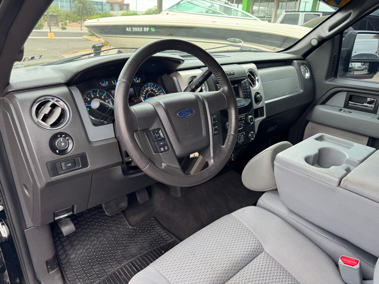 Ford F-150 4WD SuperCrew 145" XLT 2014