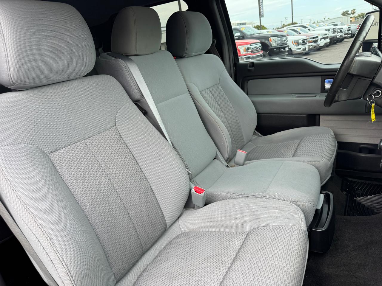 Ford F-150 4WD SuperCrew 145" XLT 2014