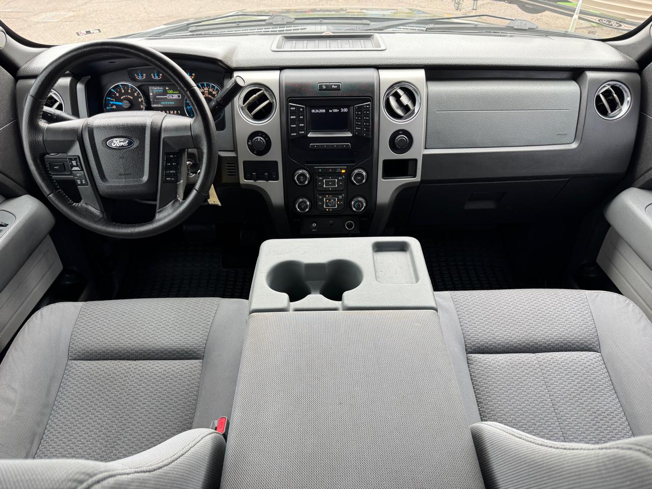 Ford F-150 4WD SuperCrew 145" XLT 2014