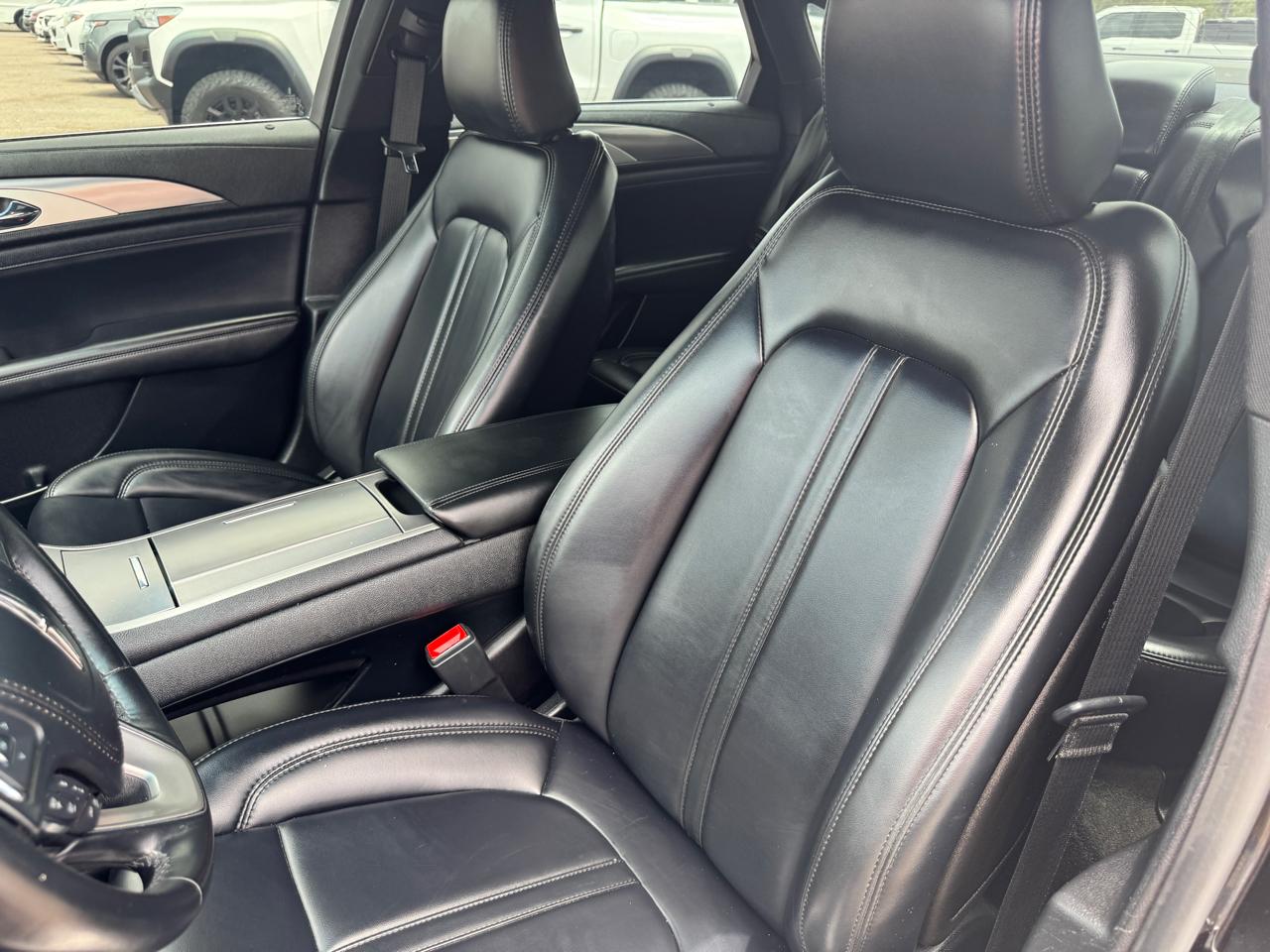 Lincoln MKZ Standard FWD 2020