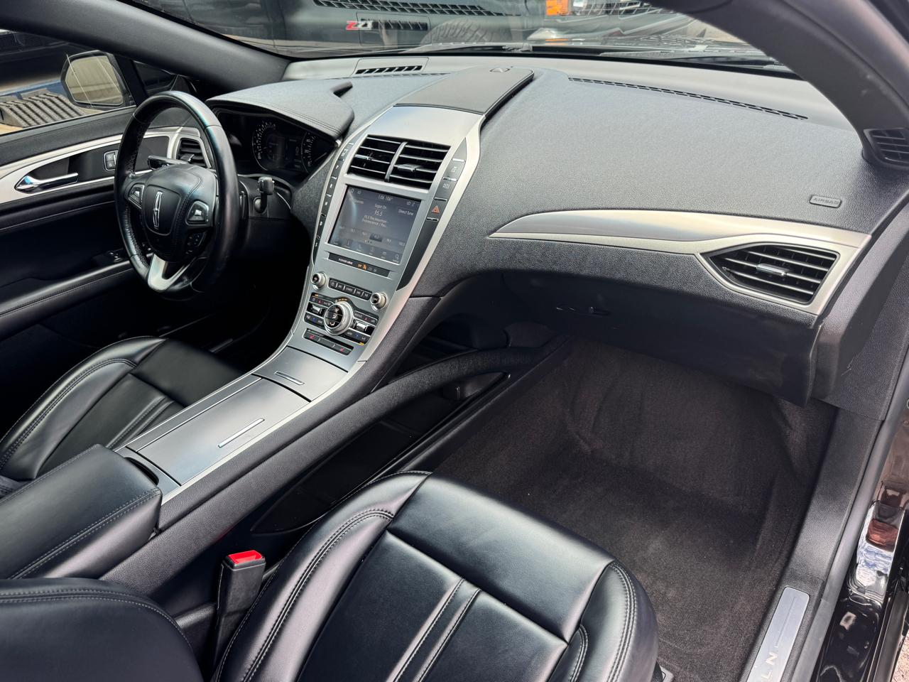 Lincoln MKZ Standard FWD 2020