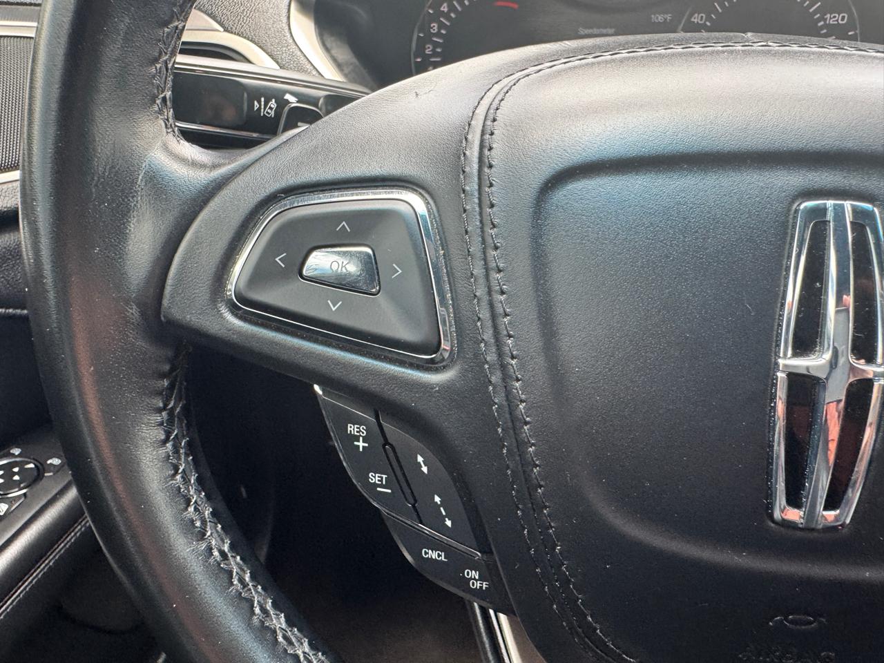 Lincoln MKZ Standard FWD 2020