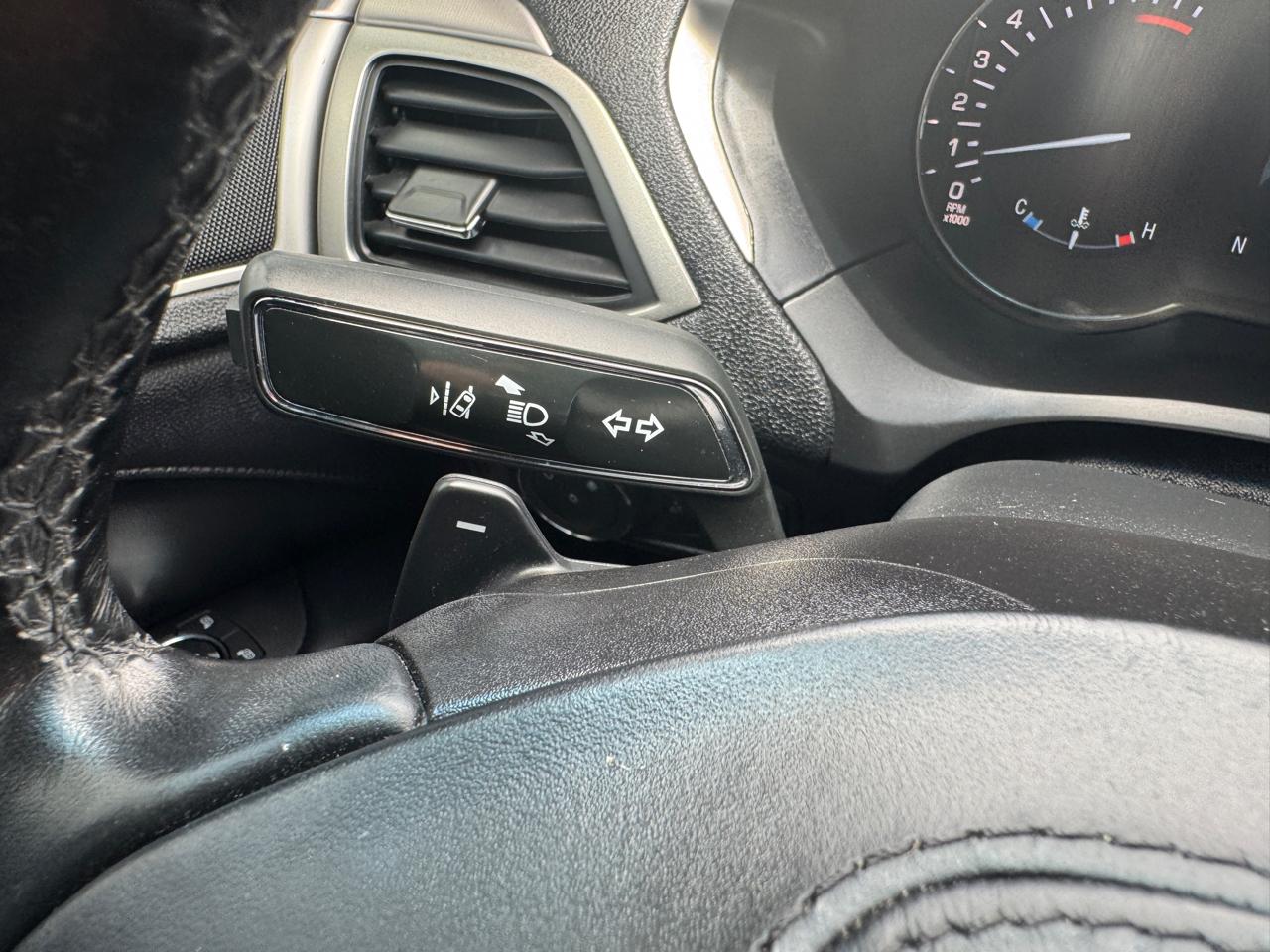 Lincoln MKZ Standard FWD 2020
