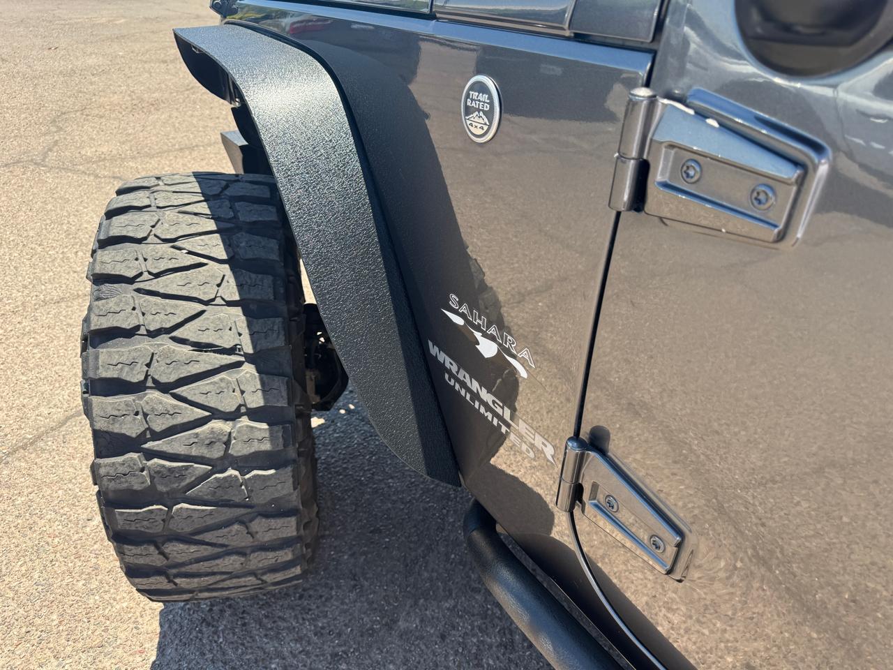 Jeep Wrangler Unlimited 4WD 4dr Sahara 2017