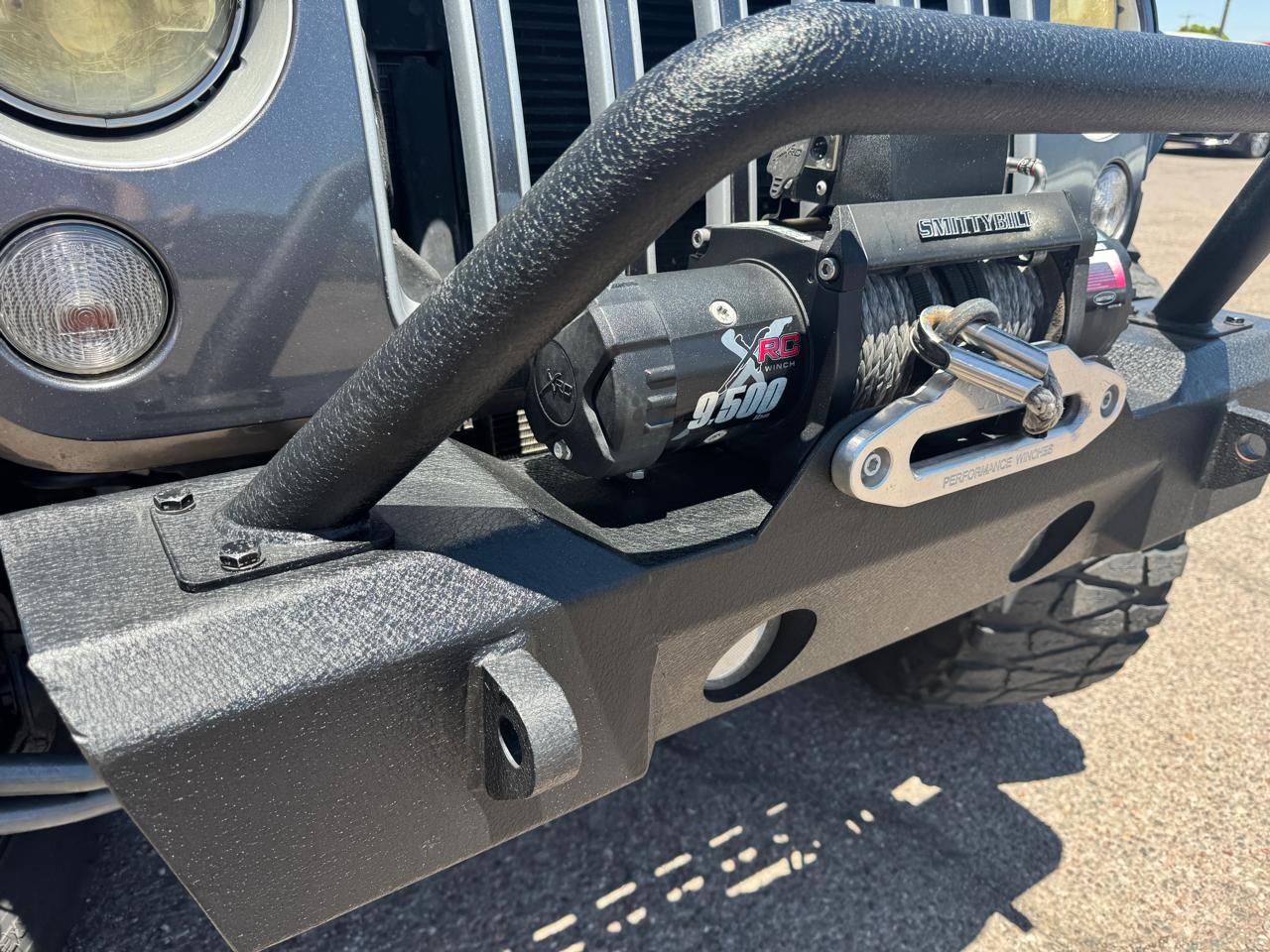 Jeep Wrangler Unlimited 4WD 4dr Sahara 2017