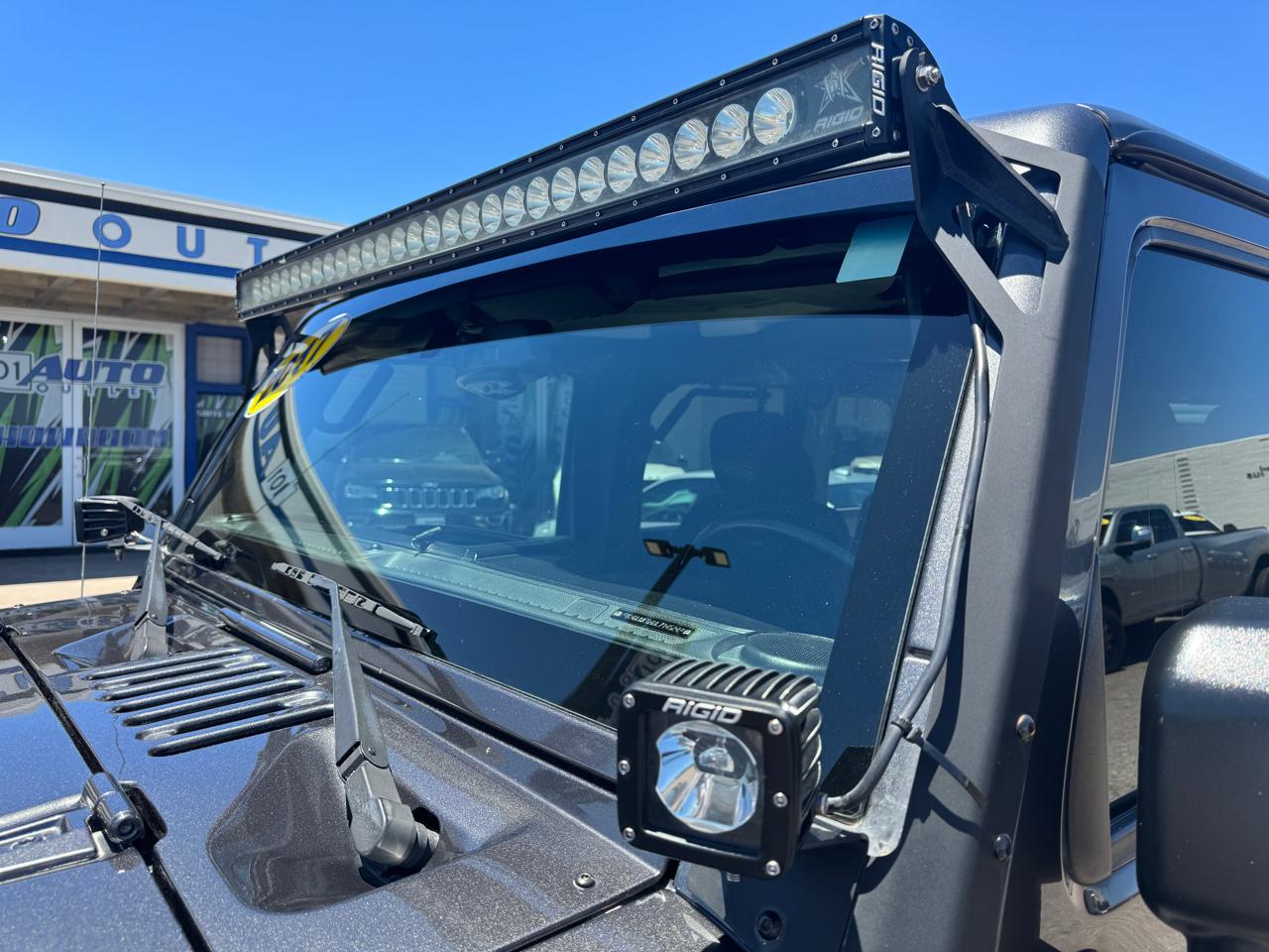 Jeep Wrangler Unlimited 4WD 4dr Sahara 2017