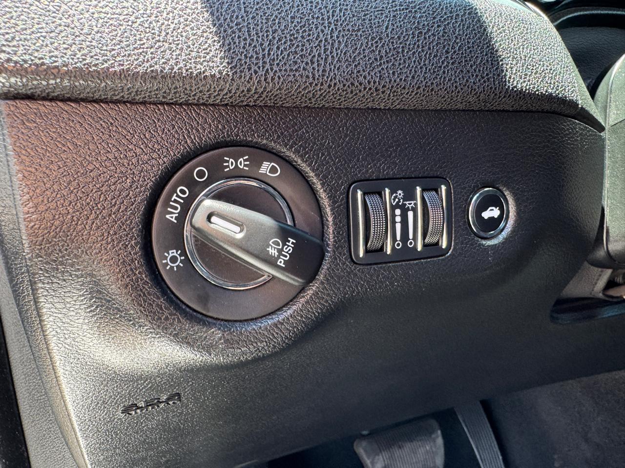 Chrysler 300 300S RWD 2023