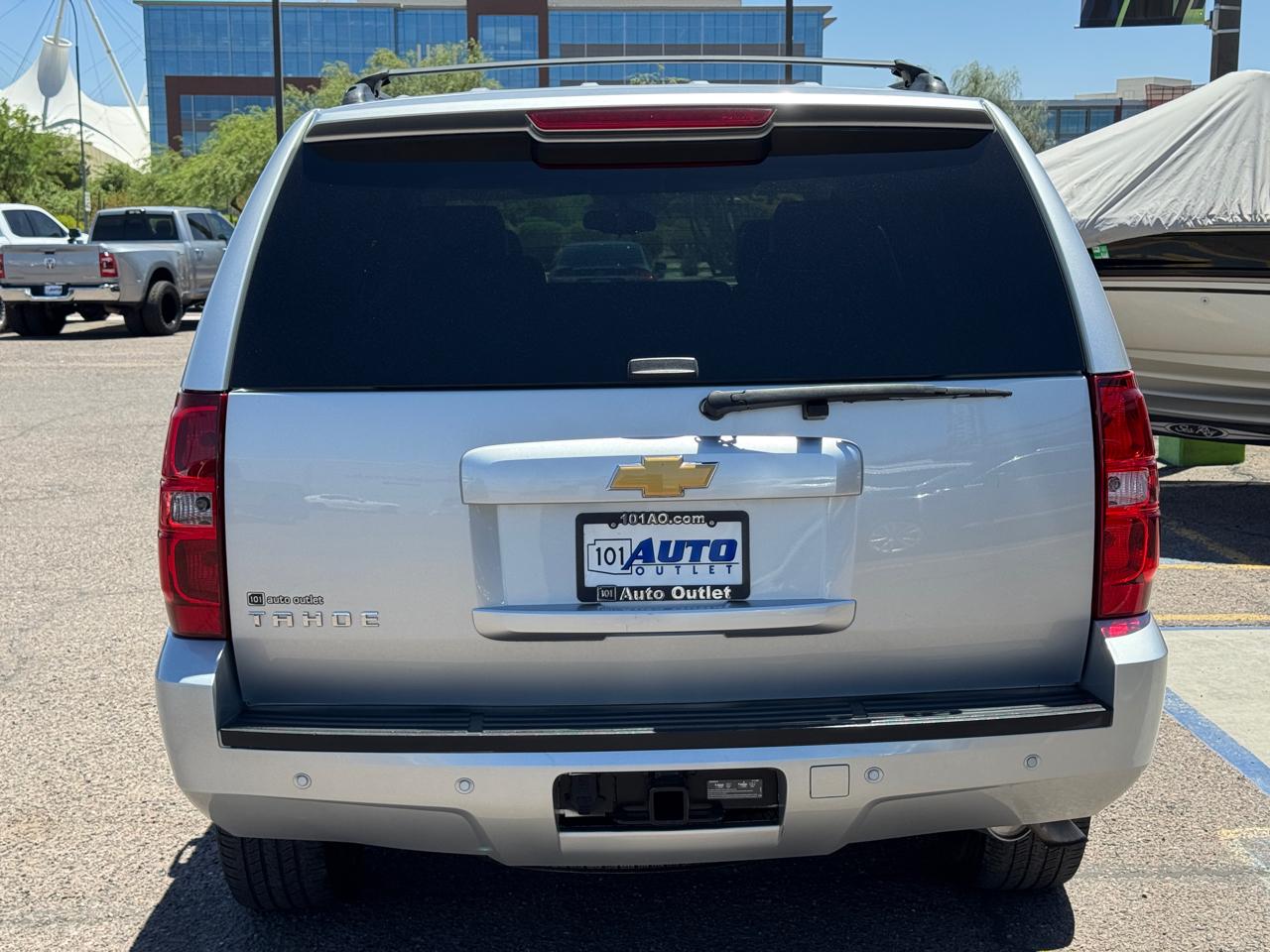 Chevrolet Tahoe 2WD 4dr 1500 LT 2013