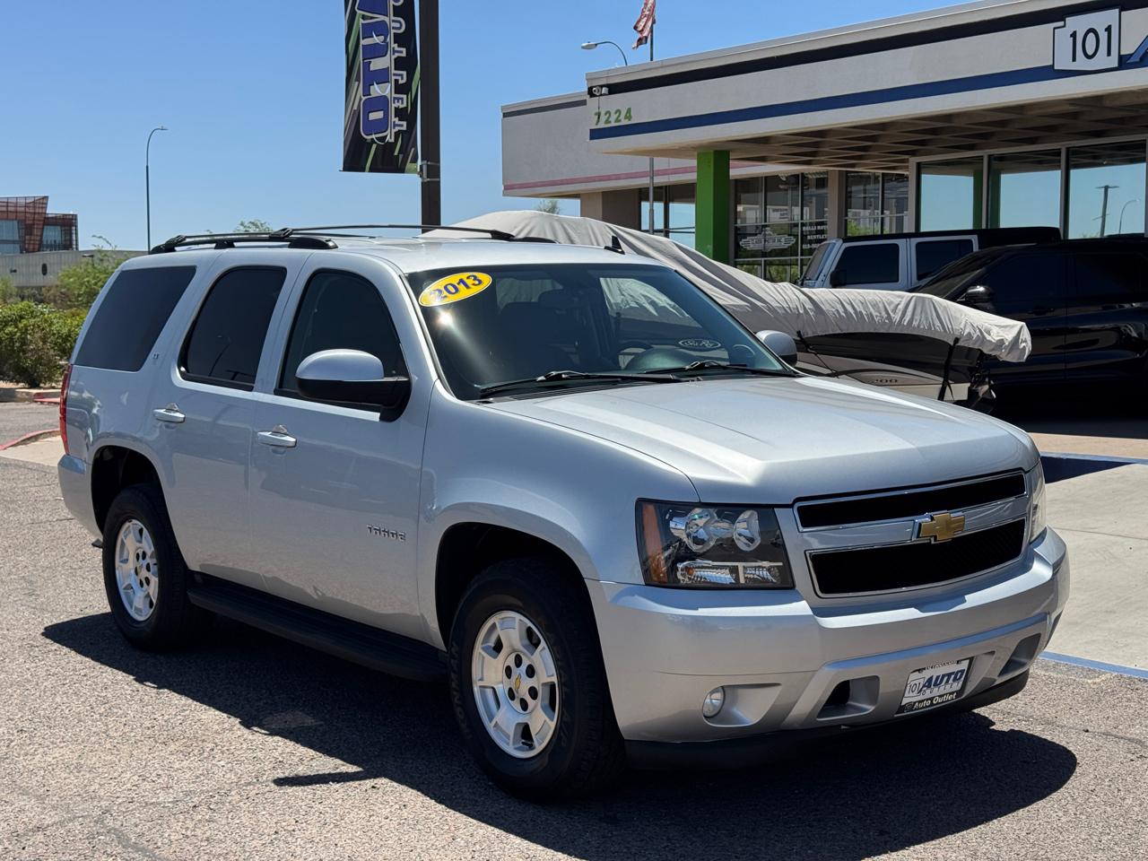 Chevrolet Tahoe 2WD 4dr 1500 LT 2013