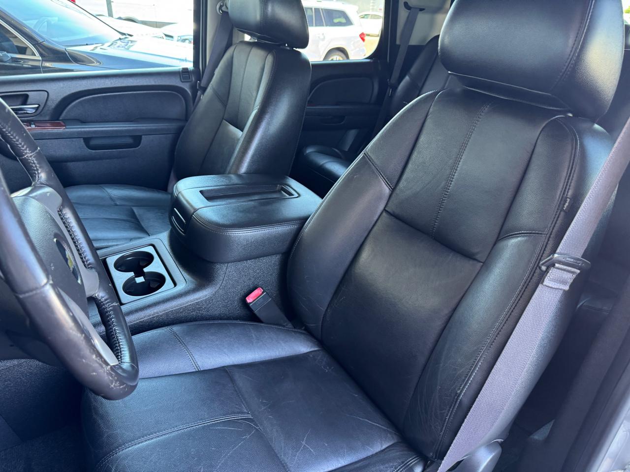 Chevrolet Tahoe 2WD 4dr 1500 LT 2013
