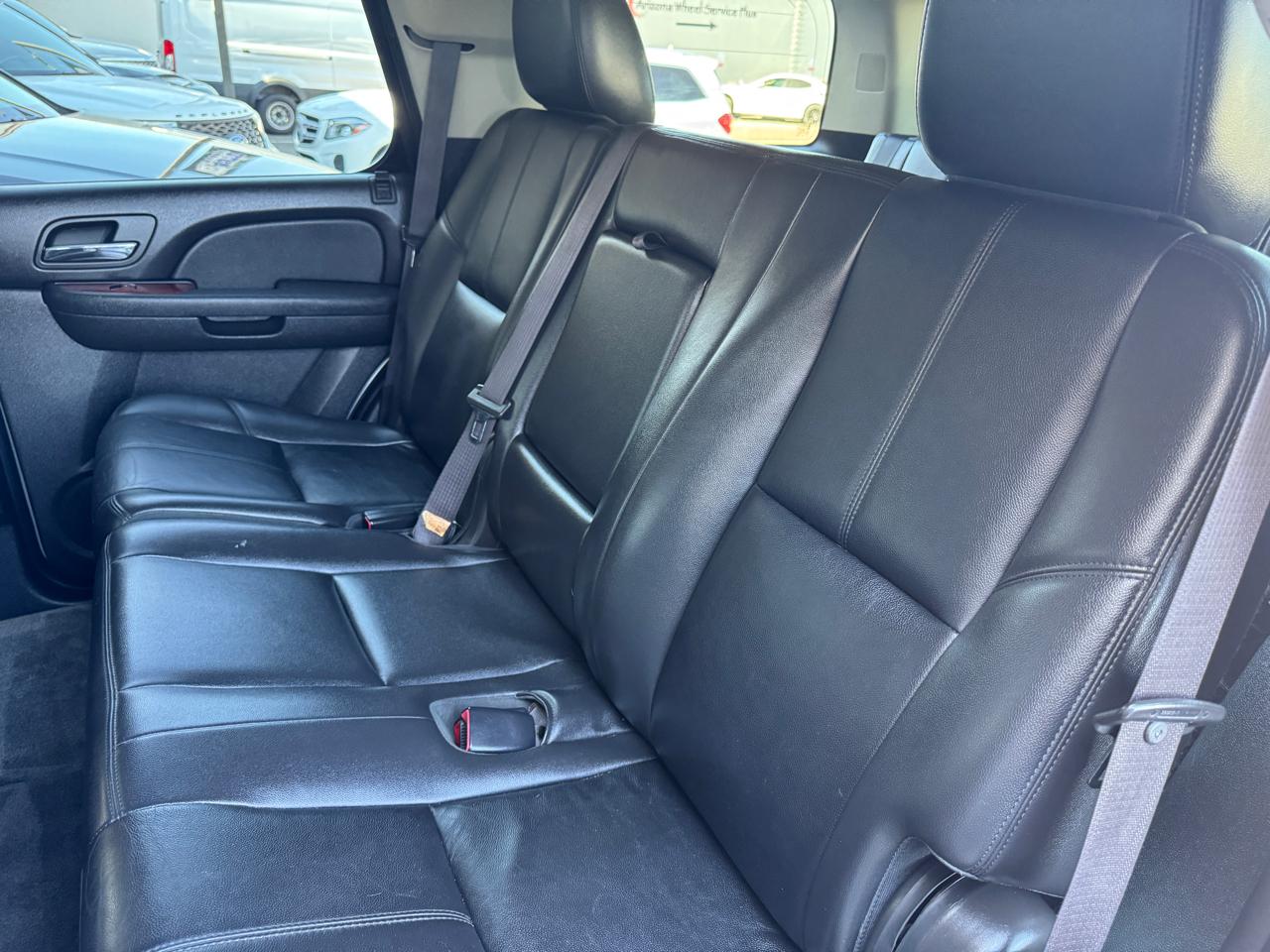Chevrolet Tahoe 2WD 4dr 1500 LT 2013
