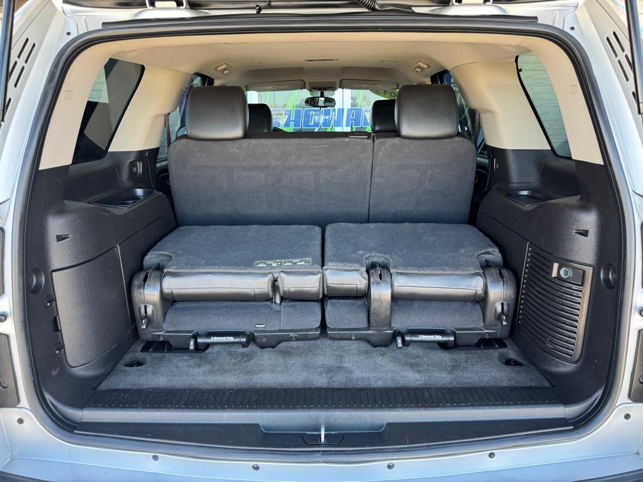 Chevrolet Tahoe 2WD 4dr 1500 LT 2013