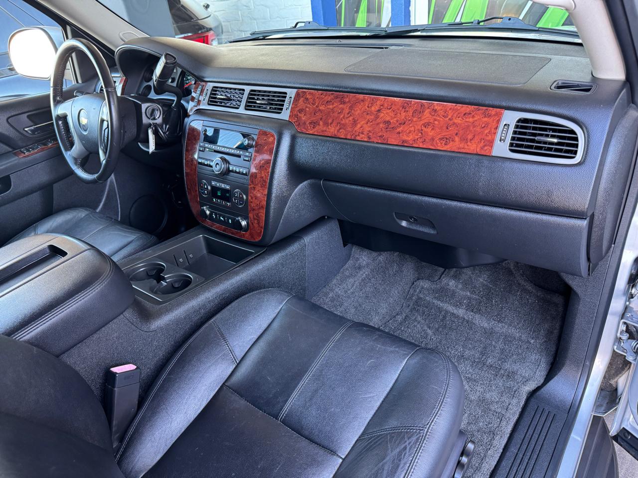 Chevrolet Tahoe 2WD 4dr 1500 LT 2013