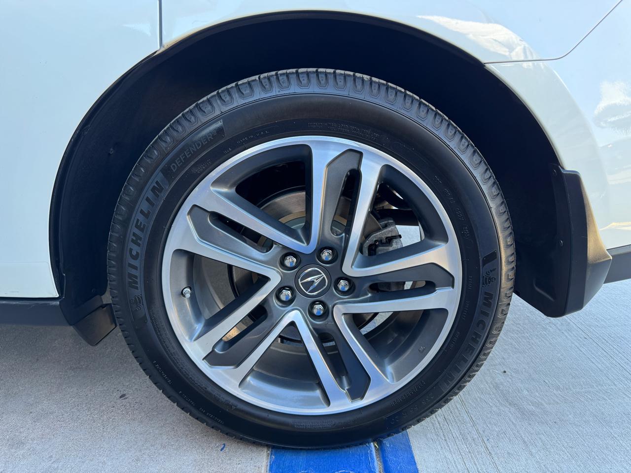 Acura MDX SH-AWD w/Advance Pkg 2017