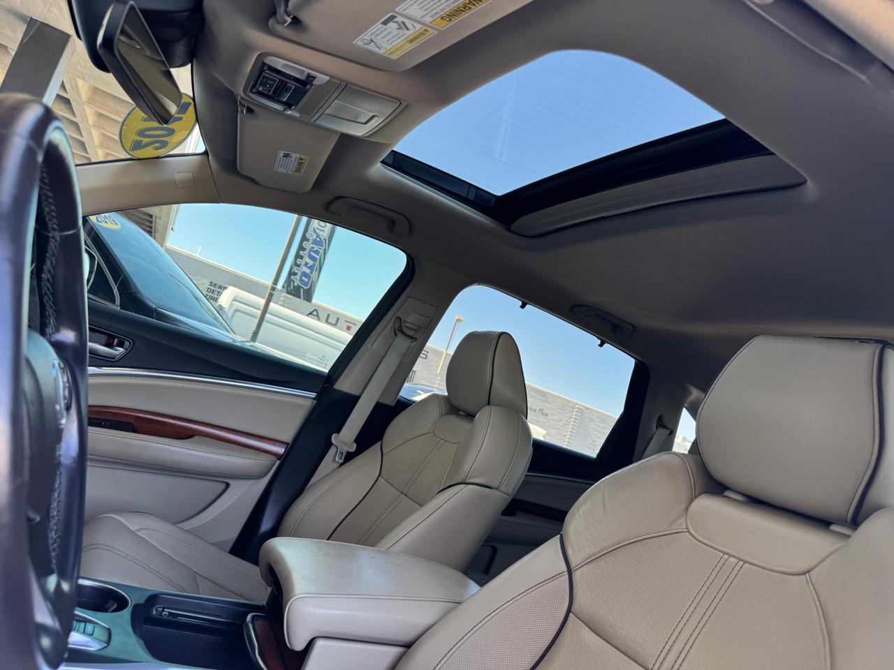 Acura MDX SH-AWD w/Advance Pkg 2017