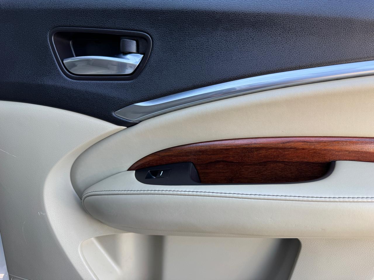 Acura MDX SH-AWD w/Advance Pkg 2017