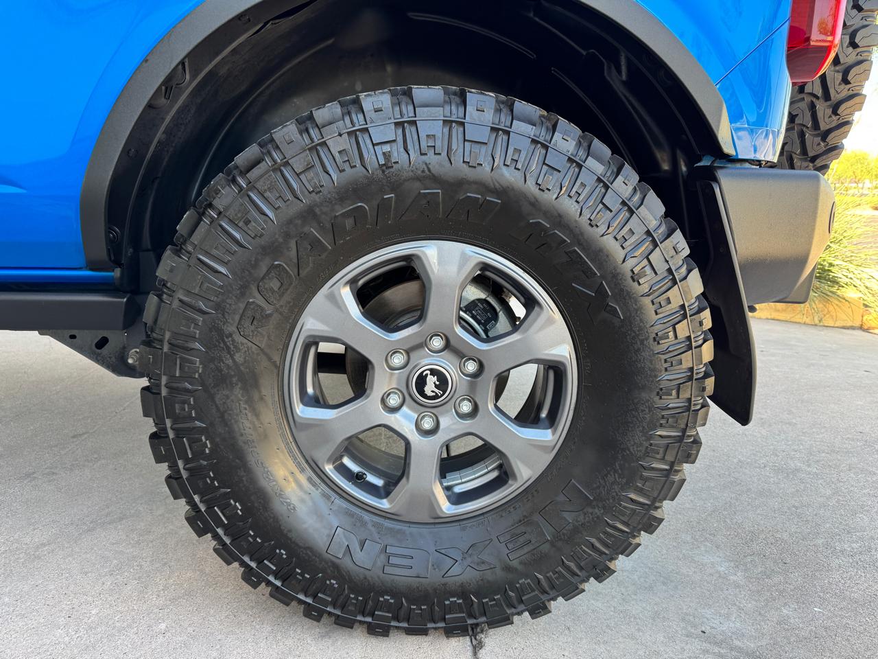 Ford Bronco Base 4 Door 4x4 2023