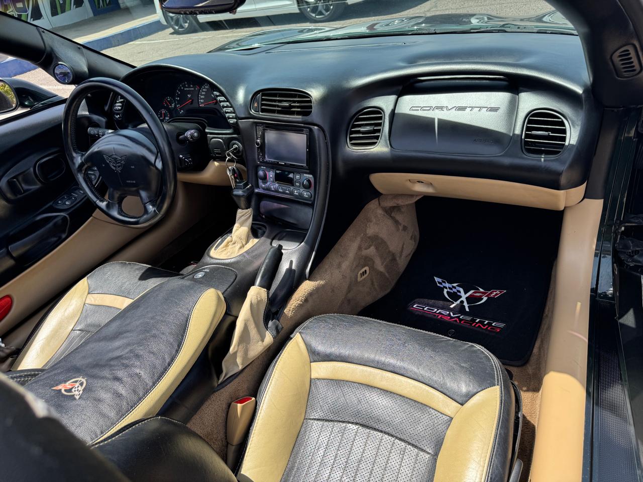 Chevrolet Corvette 2dr Convertible 2000
