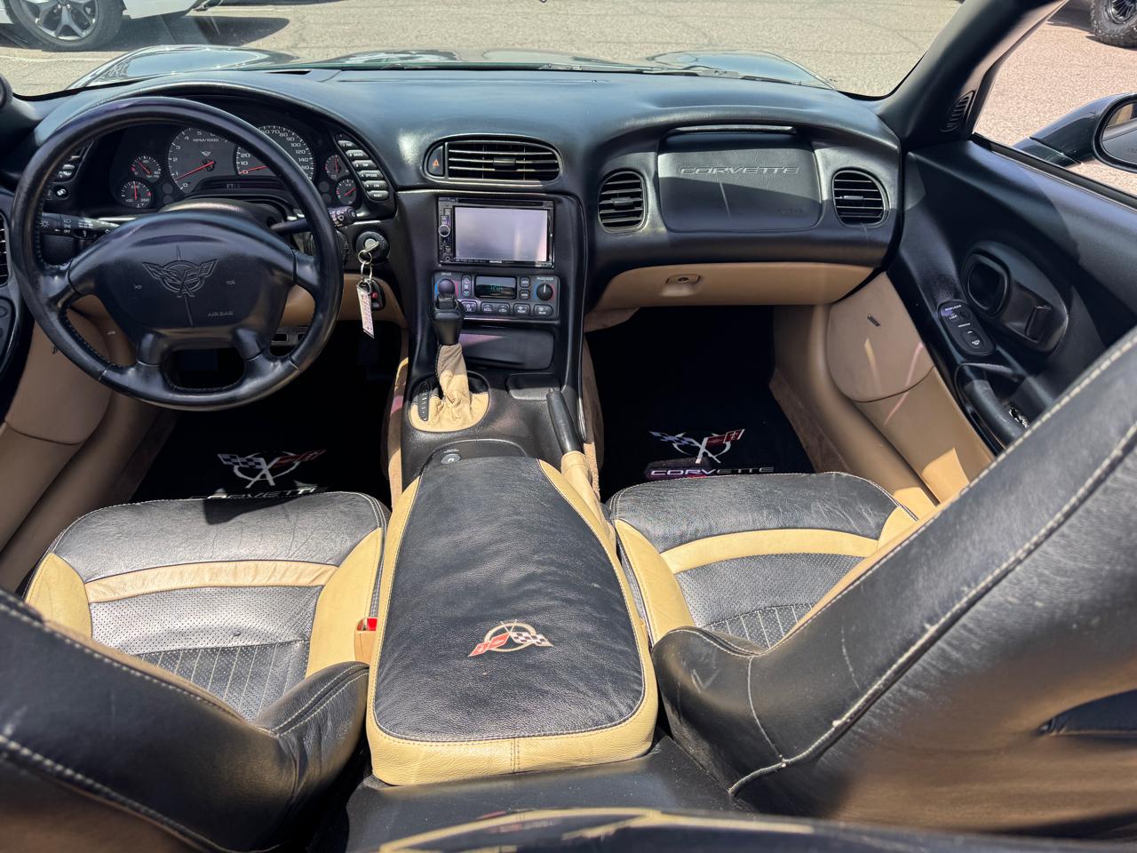 Chevrolet Corvette 2dr Convertible 2000
