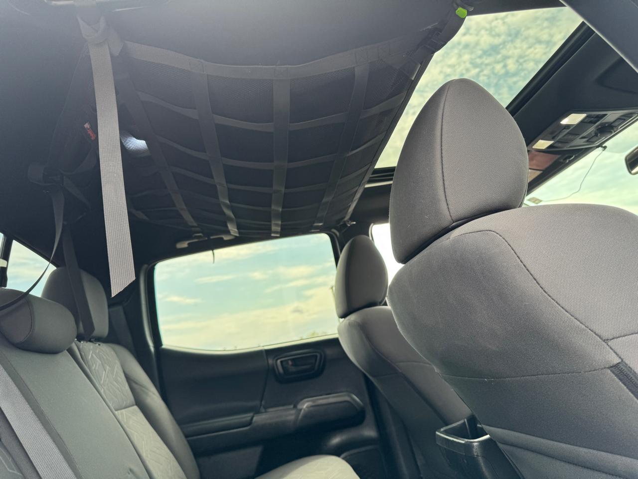 Toyota Tacoma 4WD Double Cab V6 AT SR (Natl) 2016