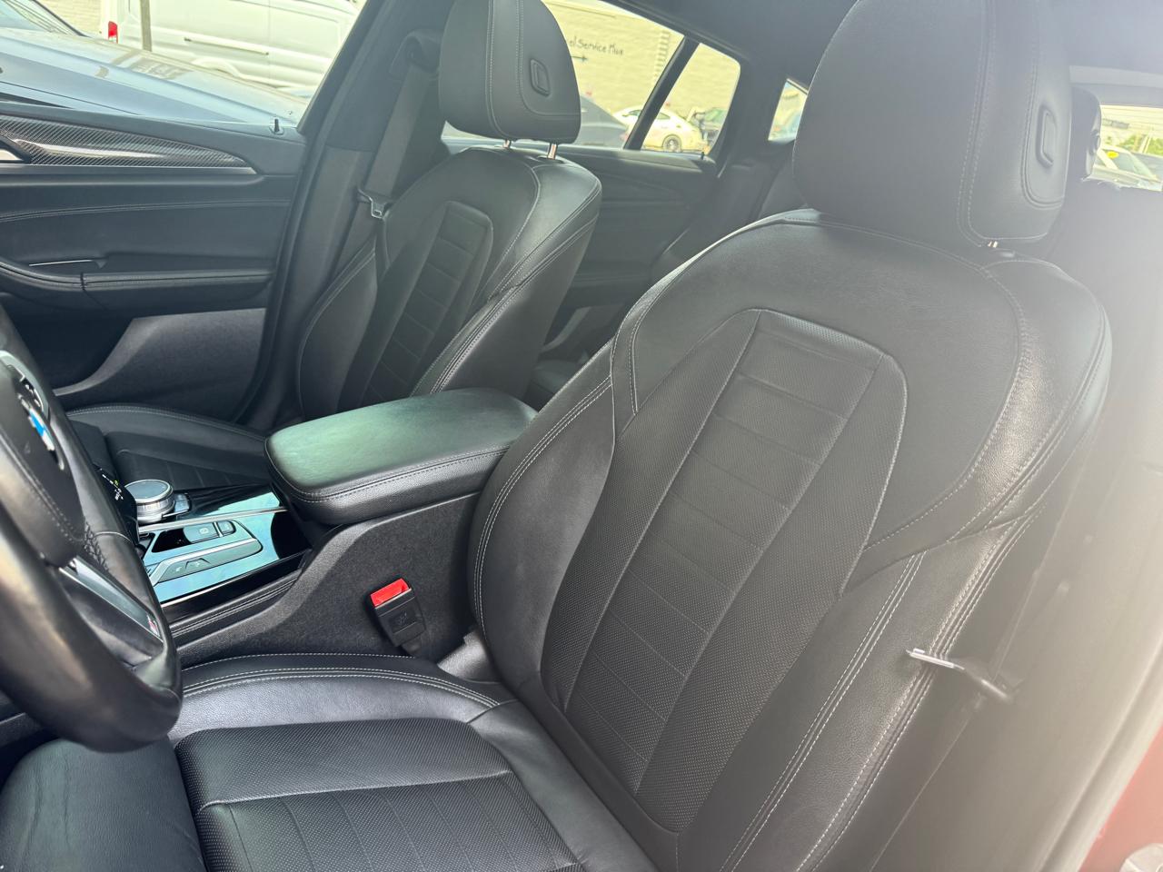 BMW X4 M40i Sports Activity Coupe 2021