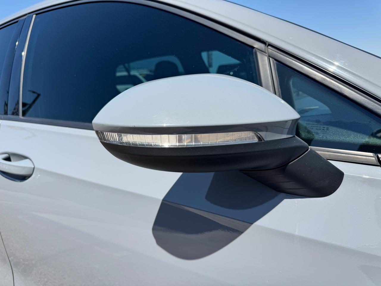 Volkswagen Golf GTI 2.0T S Manual 2022