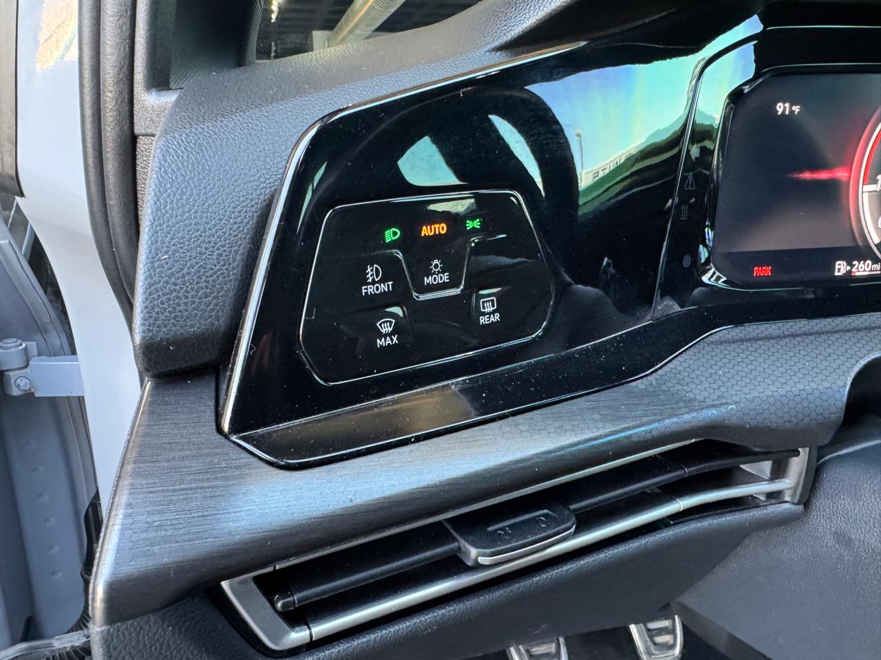 Volkswagen Golf GTI 2.0T S Manual 2022