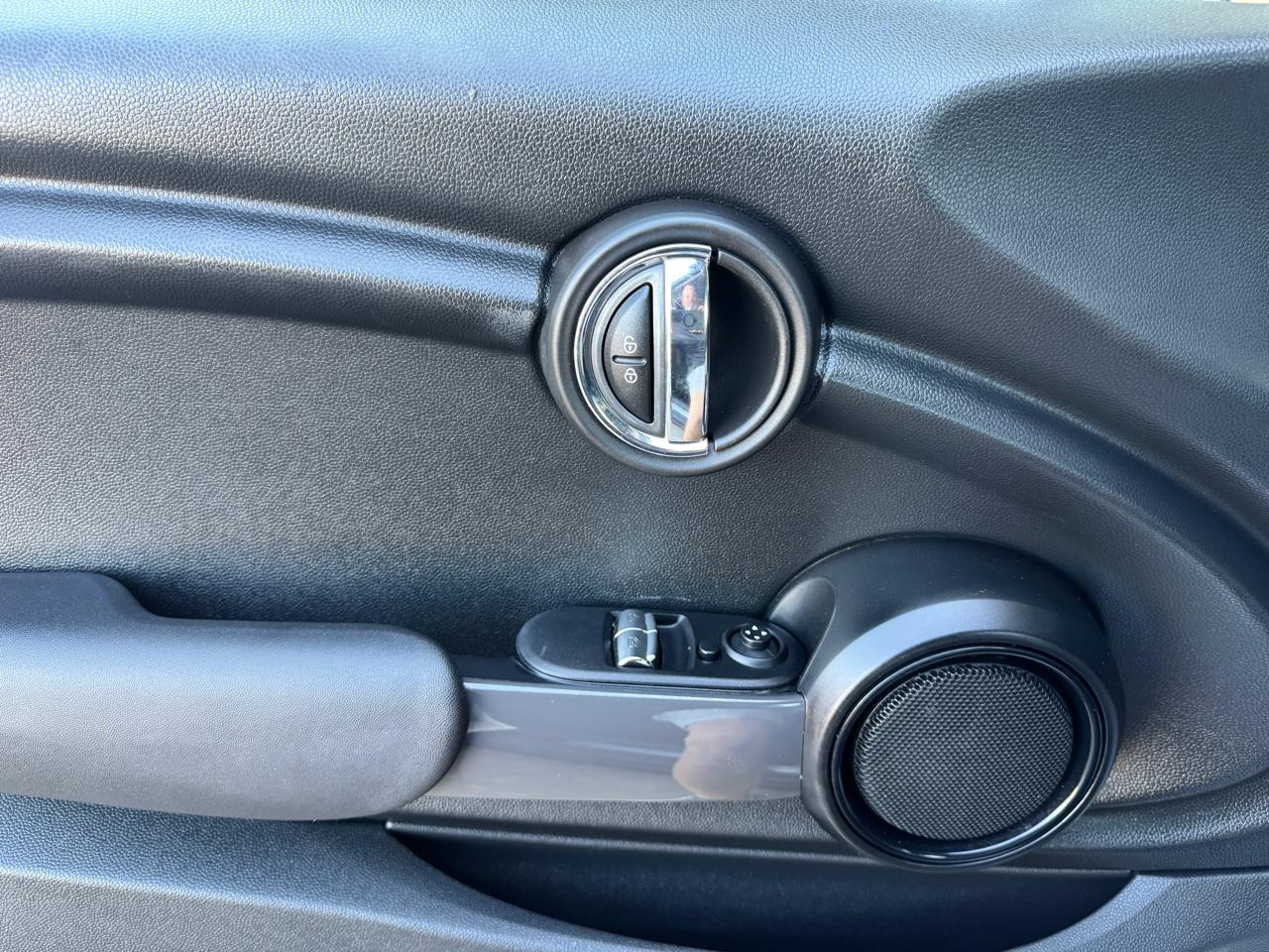 MINI Hardtop 2 Door Cooper FWD 2018