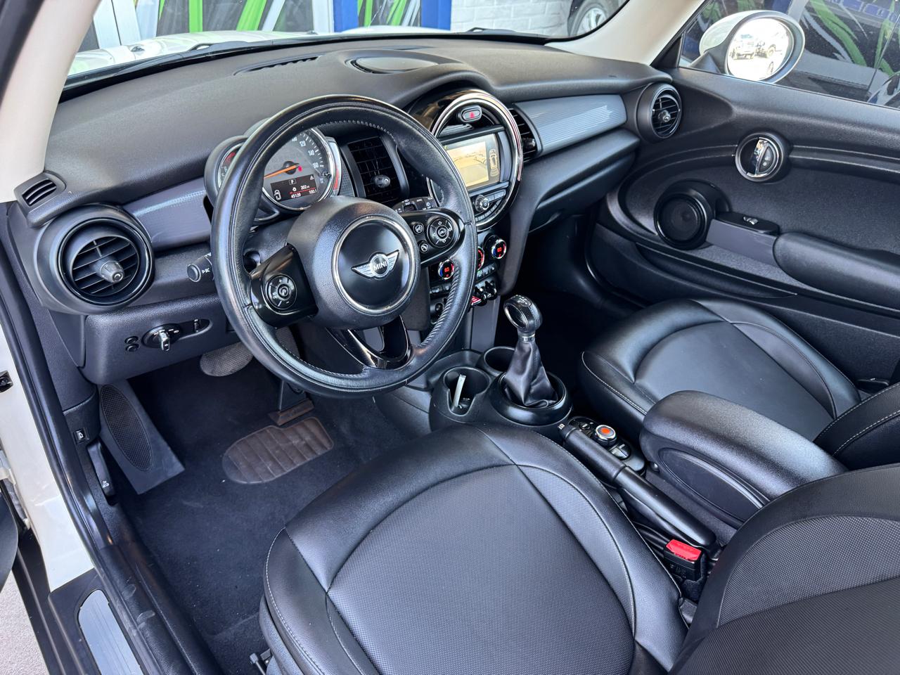 MINI Hardtop 2 Door Cooper FWD 2018