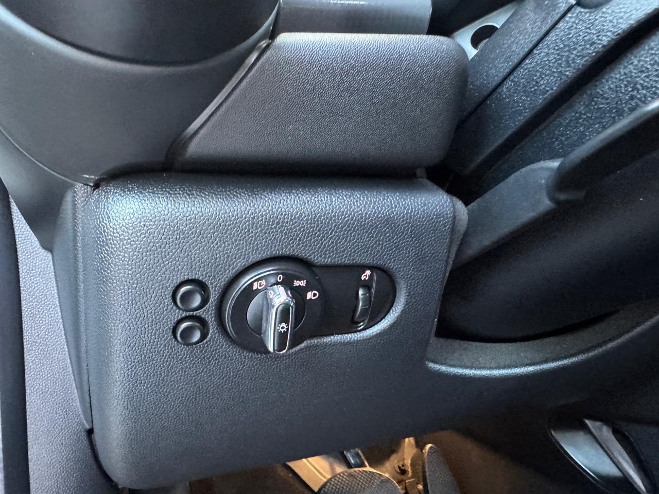 MINI Hardtop 2 Door Cooper FWD 2018