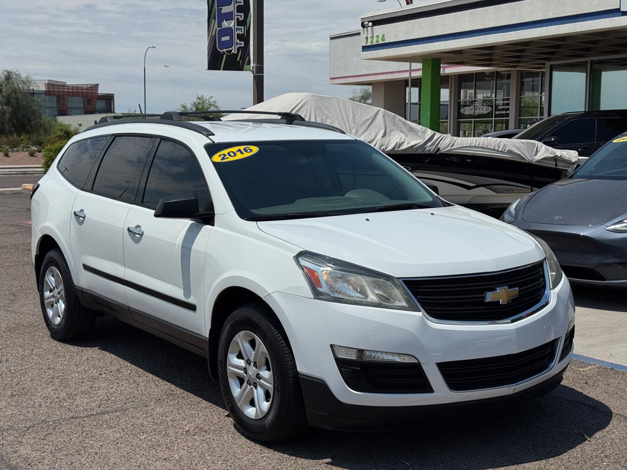 Chevrolet Traverse FWD 4dr LS w/1LS 2016