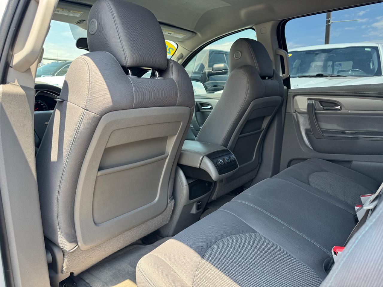 Chevrolet Traverse FWD 4dr LS w/1LS 2016
