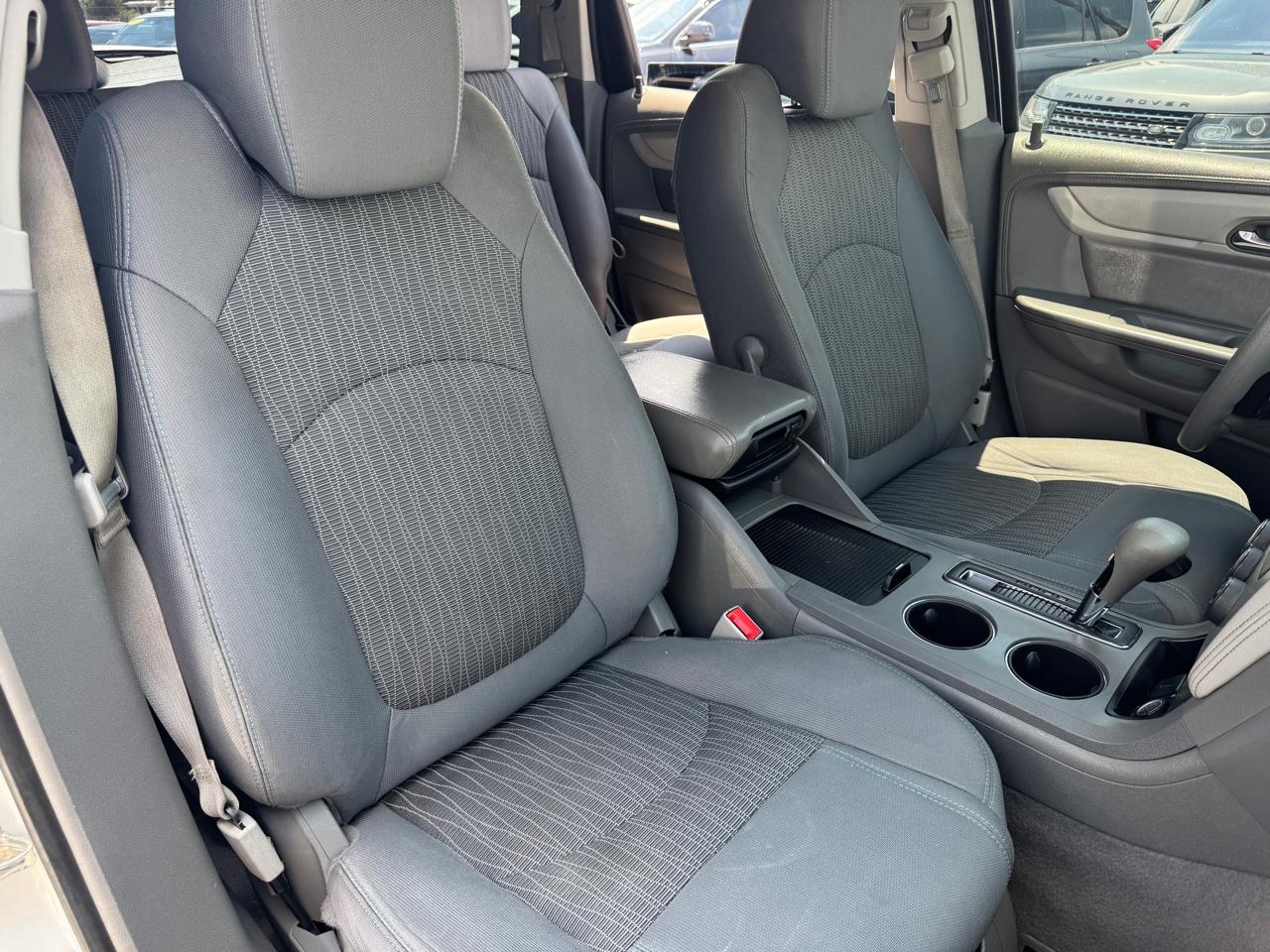 Chevrolet Traverse FWD 4dr LS w/1LS 2016