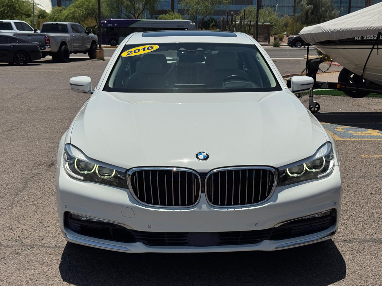 BMW 7 Series 4dr Sdn 740i RWD 2016