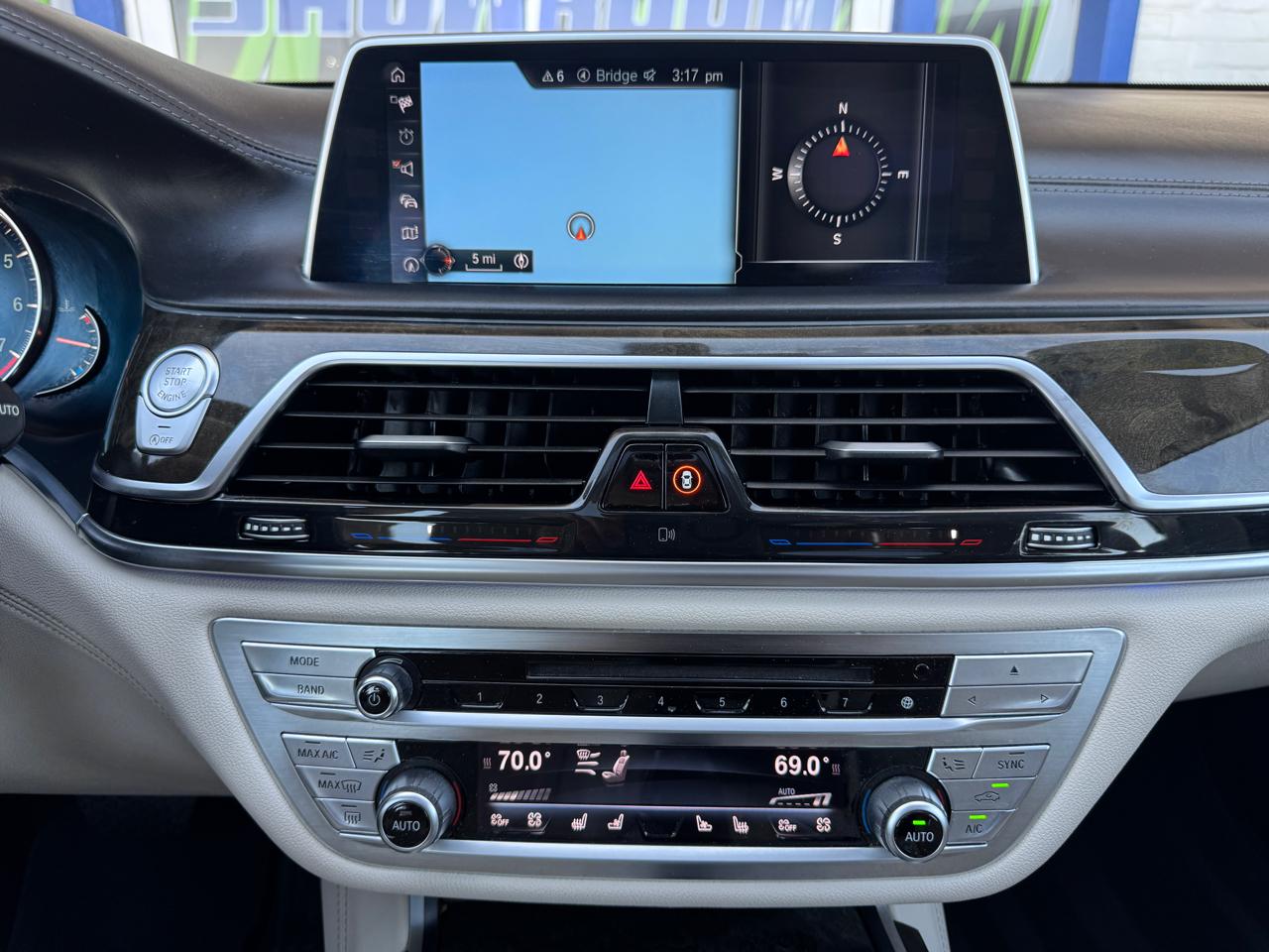 BMW 7 Series 4dr Sdn 740i RWD 2016