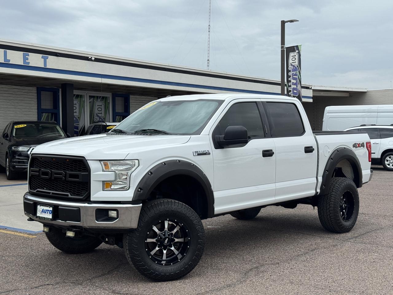 Ford F-150 4WD SuperCrew 145" XLT 2015