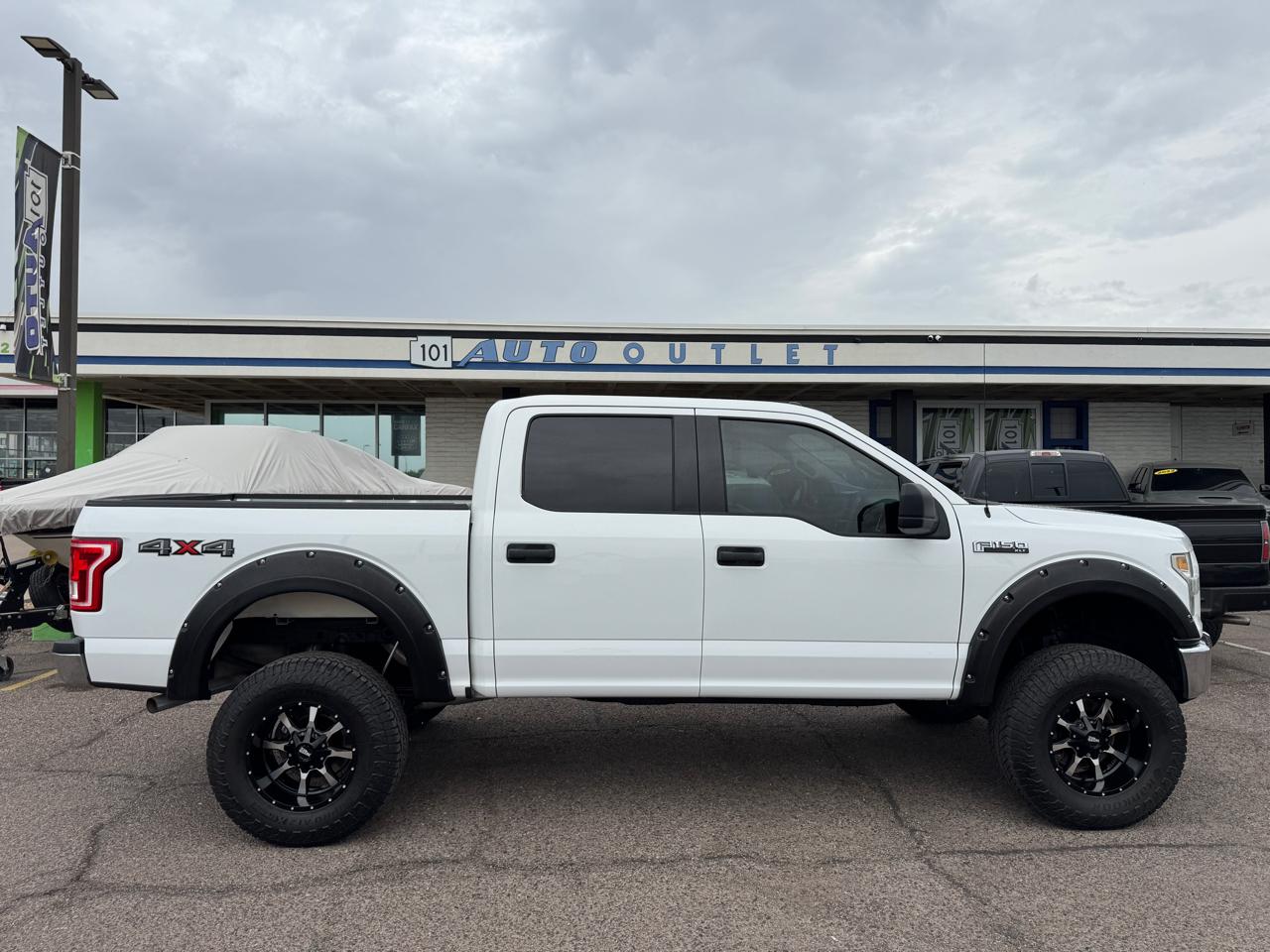 Ford F-150 4WD SuperCrew 145" XLT 2015