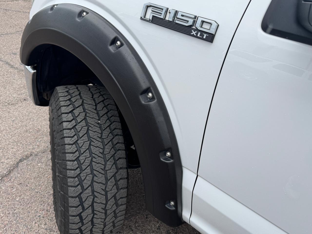 Ford F-150 4WD SuperCrew 145" XLT 2015