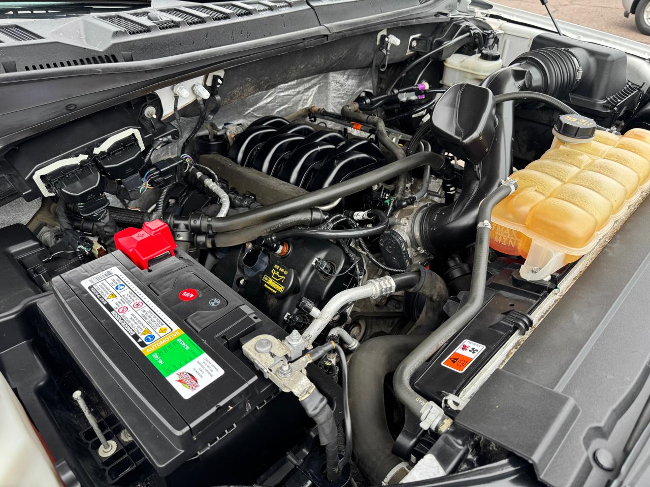 Ford F-150 4WD SuperCrew 145" XLT 2015