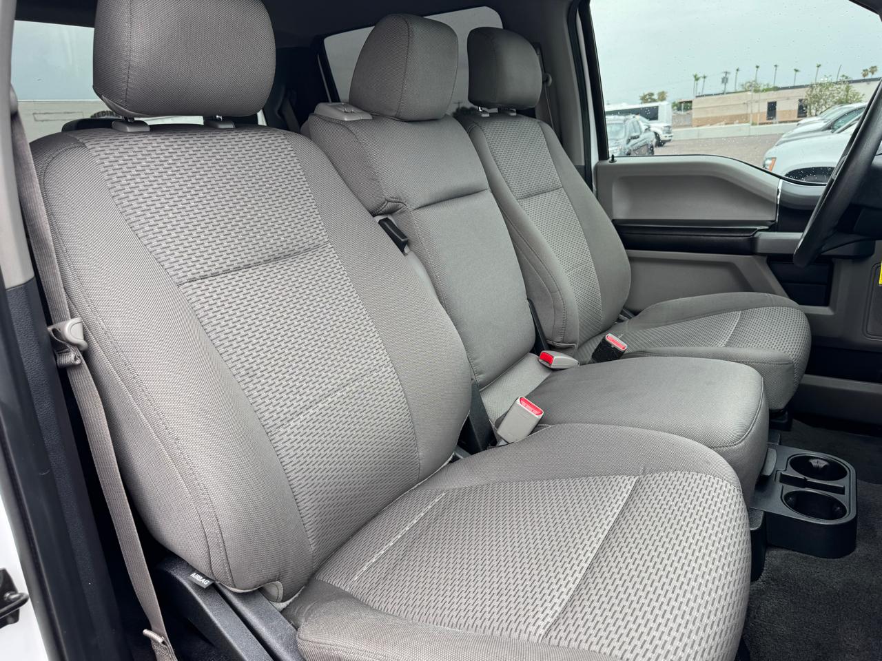 Ford F-150 4WD SuperCrew 145" XLT 2015