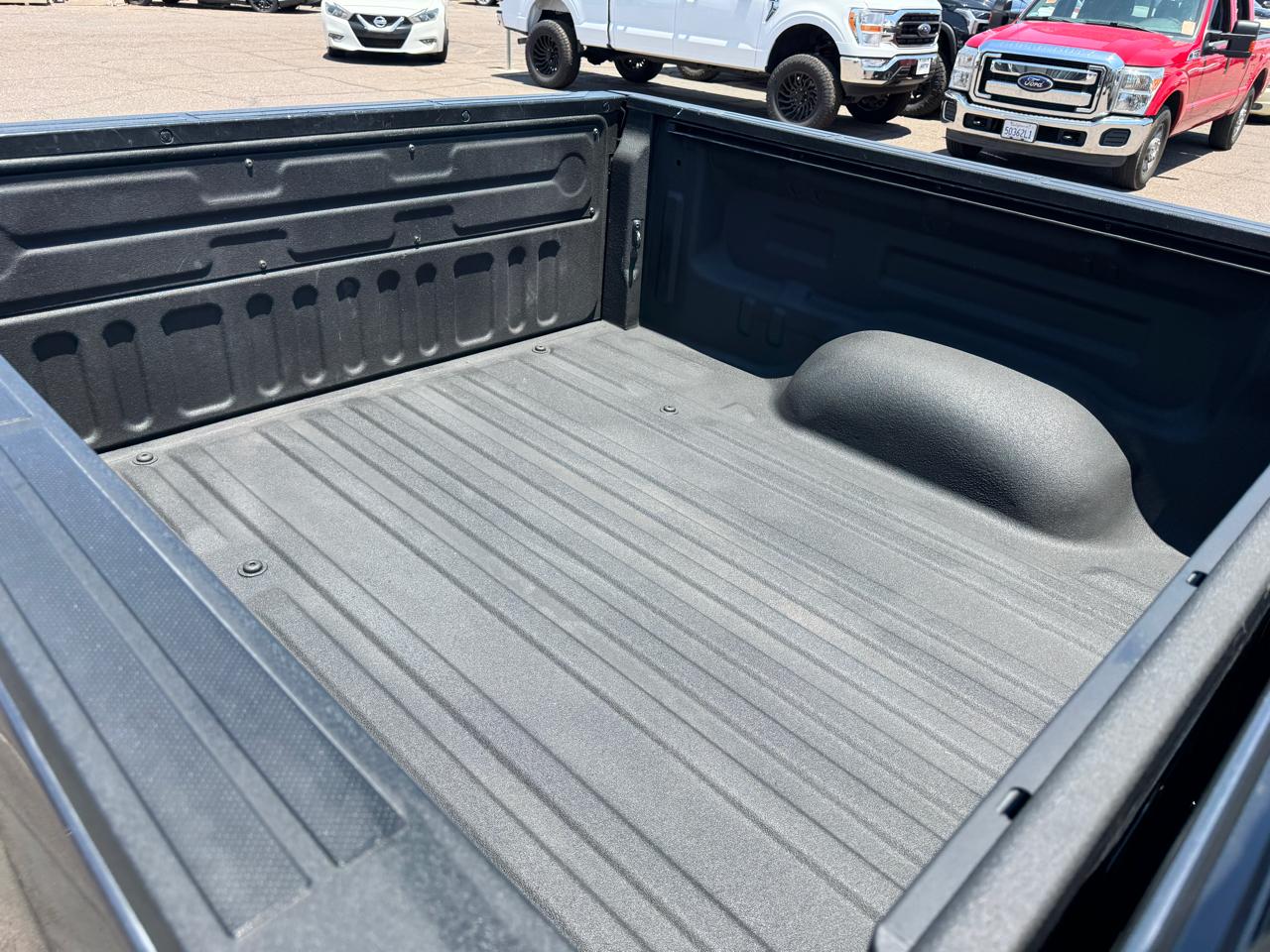 Toyota Tundra 4WD Platinum CrewMax 5.5' Bed 5.7L (Natl) 2020