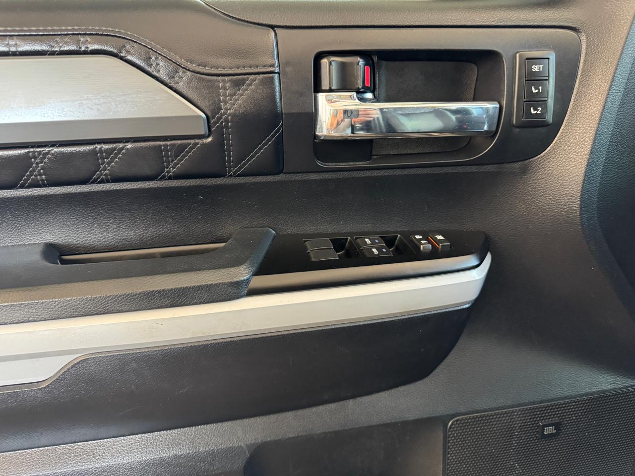 Toyota Tundra 4WD Platinum CrewMax 5.5' Bed 5.7L (Natl) 2020
