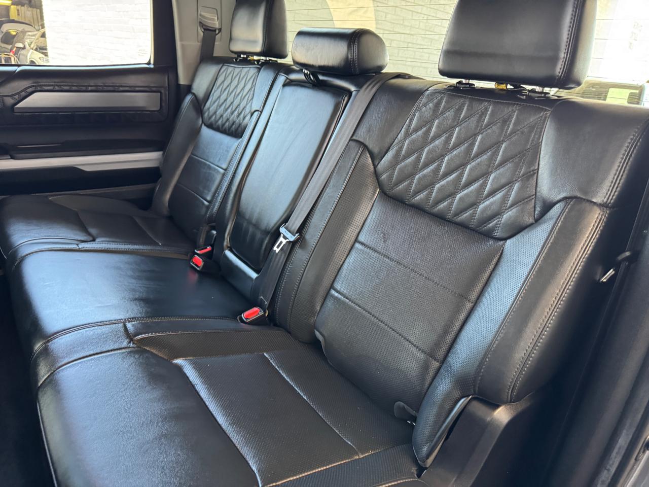 Toyota Tundra 4WD Platinum CrewMax 5.5' Bed 5.7L (Natl) 2020