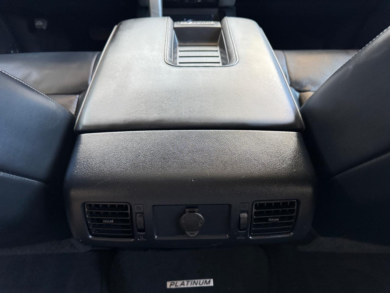 Toyota Tundra 4WD Platinum CrewMax 5.5' Bed 5.7L (Natl) 2020