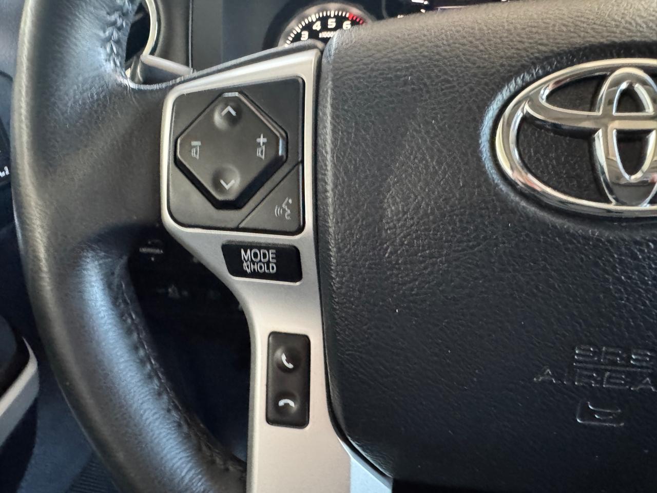 Toyota Tundra 4WD Platinum CrewMax 5.5' Bed 5.7L (Natl) 2020
